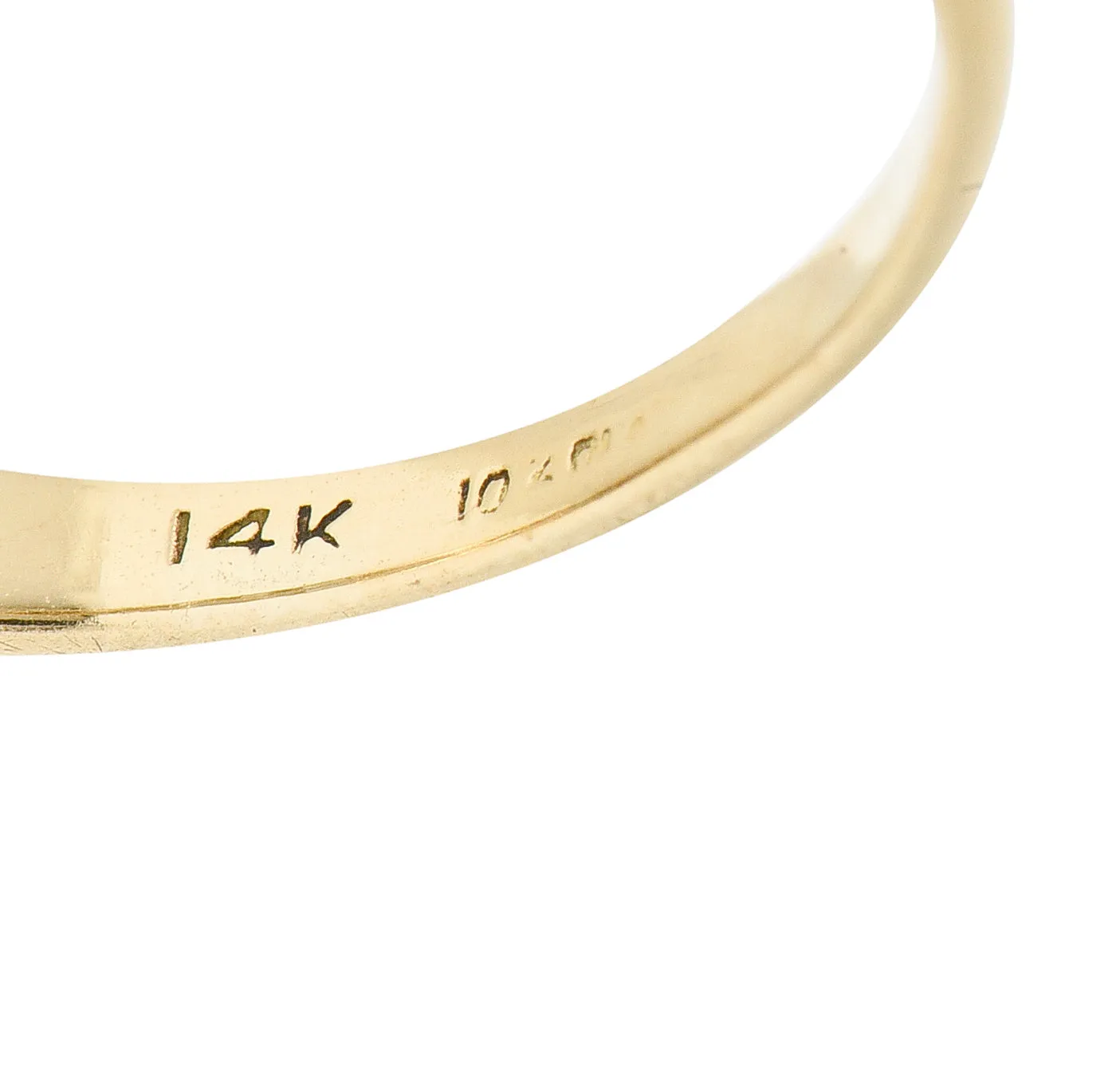 Retro 1940's Old European Cut Diamond Platinum-Topped 14 Karat Yellow Gold Chevron Vintage Band Ring