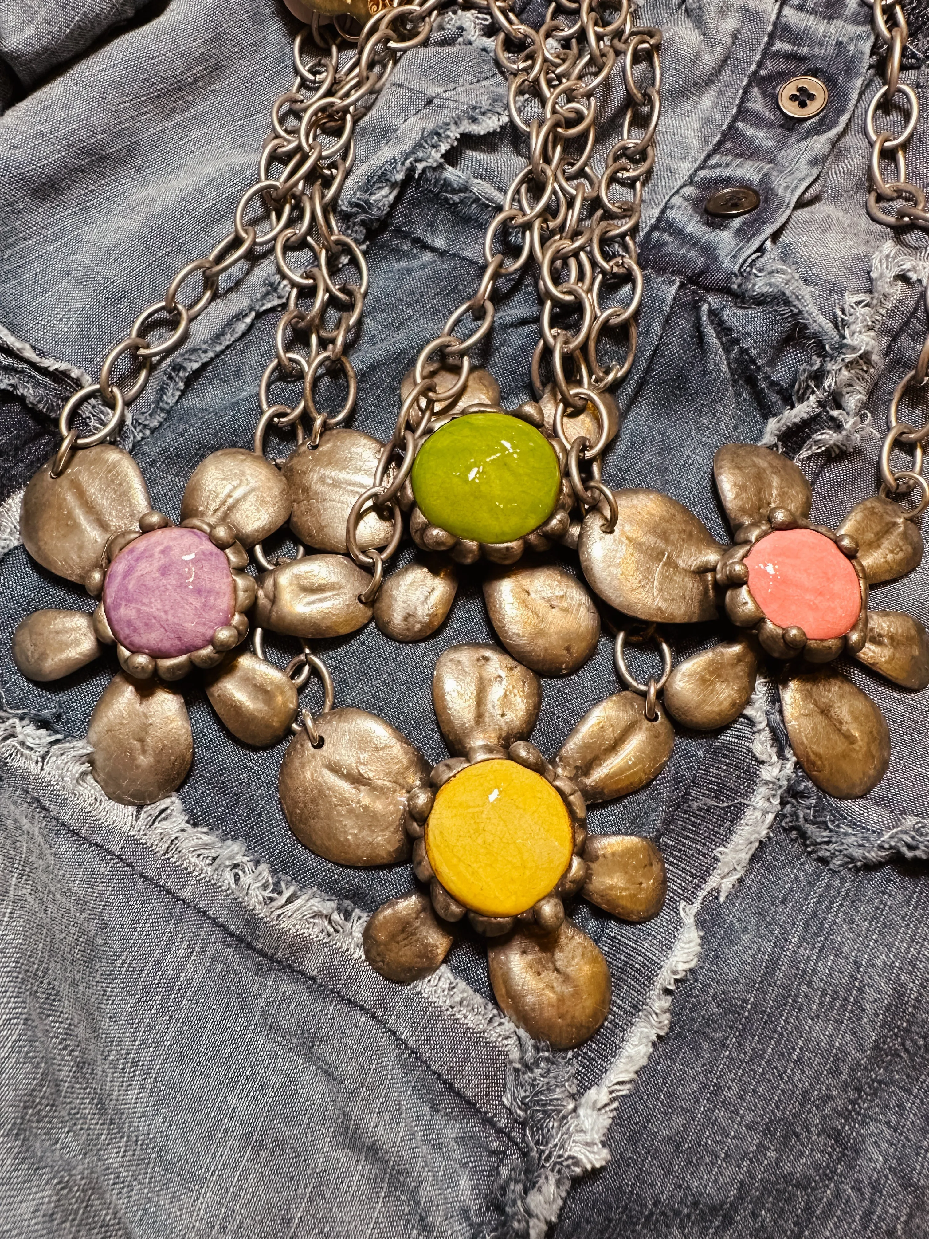 Retro Flower Stone Necklace