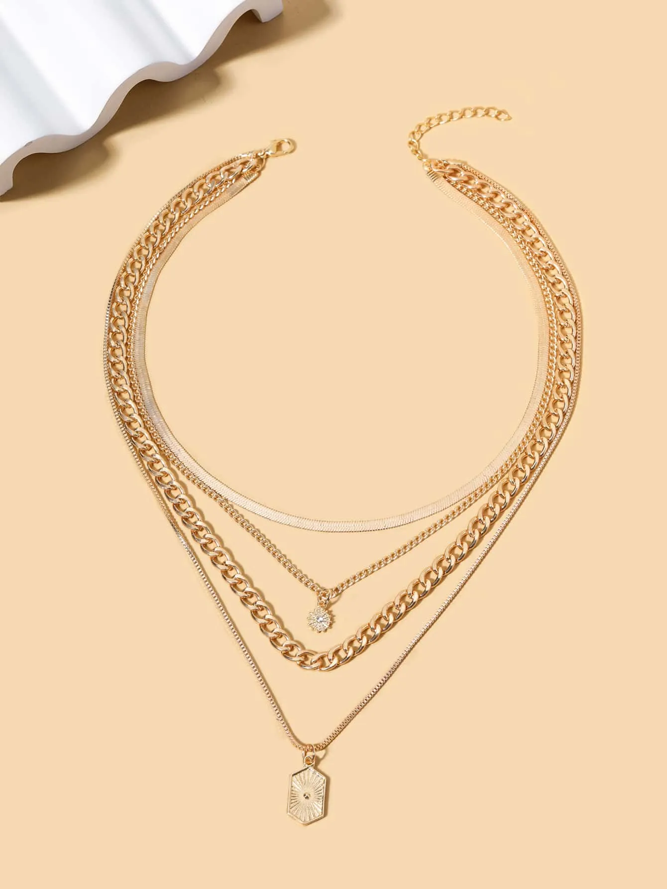 Round Charm Layered Necklace - Gold- FD ⚡