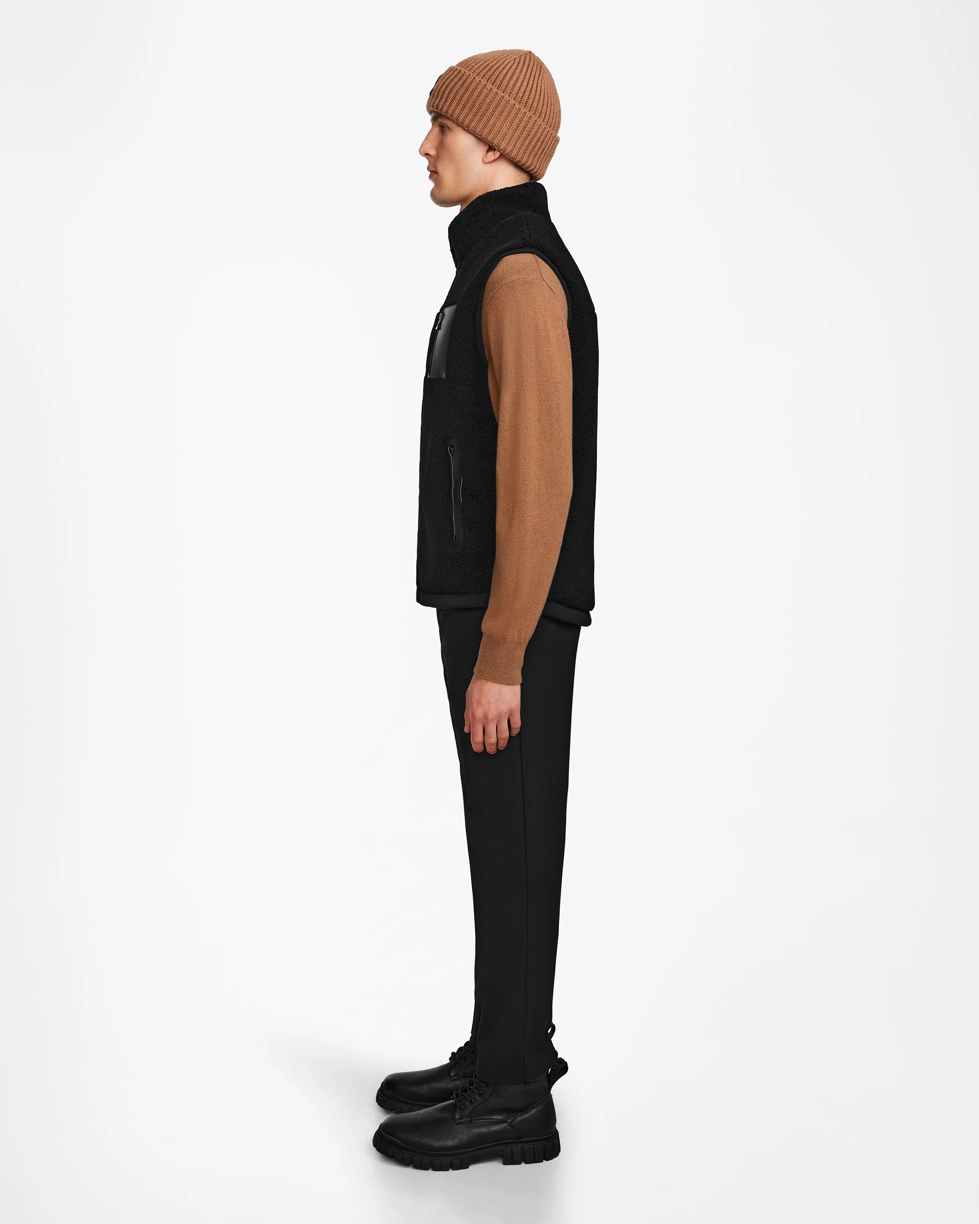 RUMMY - U524502 Black M