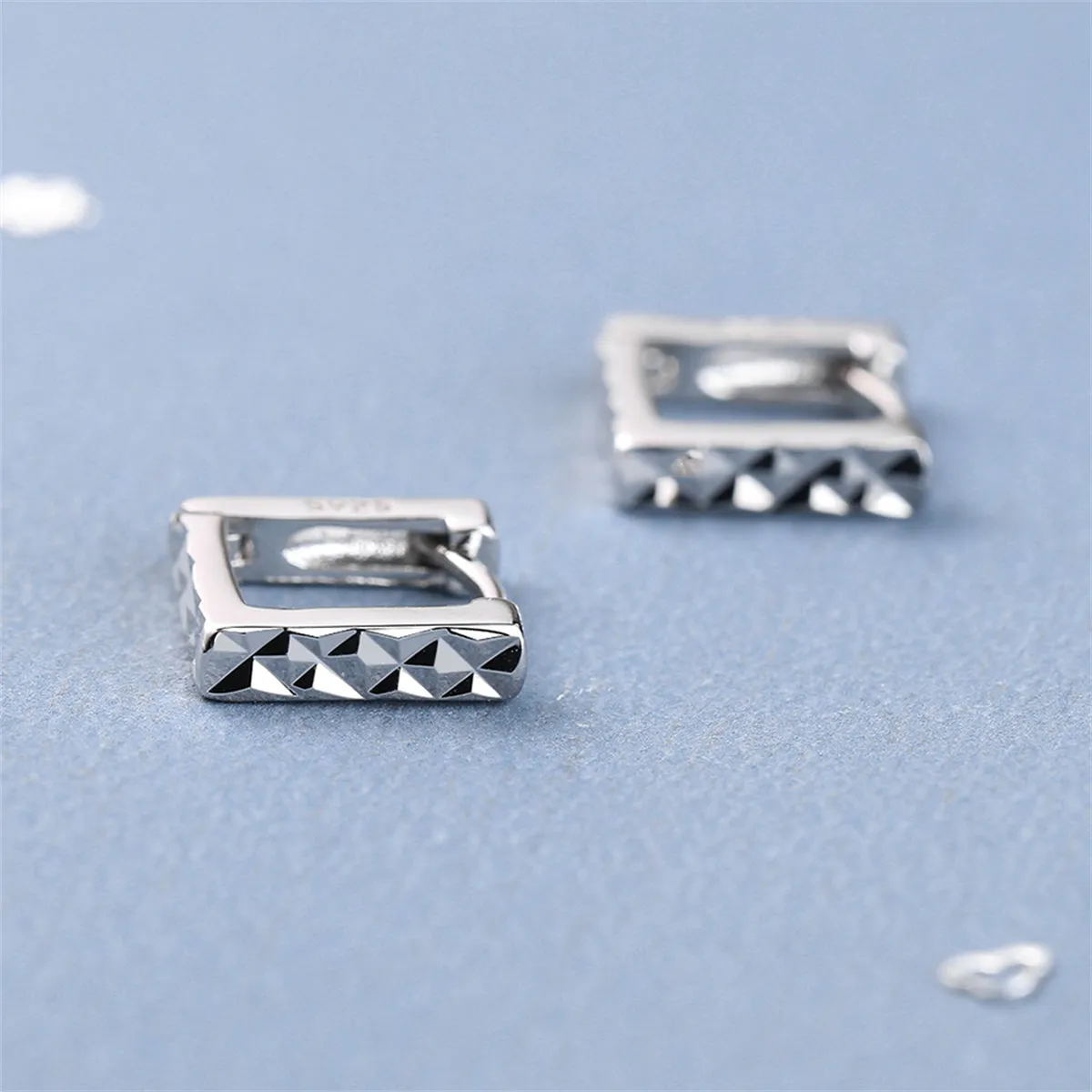 Silver-Plated Diamond-Cut Open Square Huggie Earrings