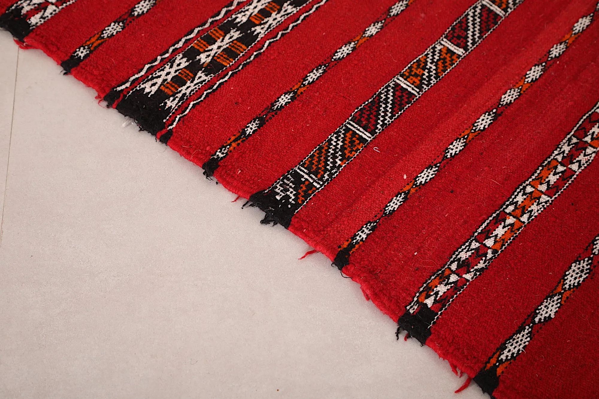 Small Moroccan Kilim 2.2 FT x 5.2 FT - Bold Red & Black Design