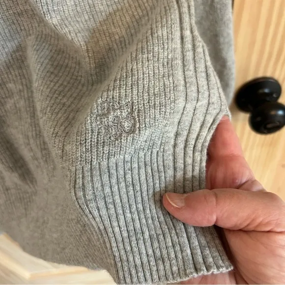 Ted Baker Rashell Wool/Cashmere Blend Sweater Gray. Size 1 Ted size/size 4US.