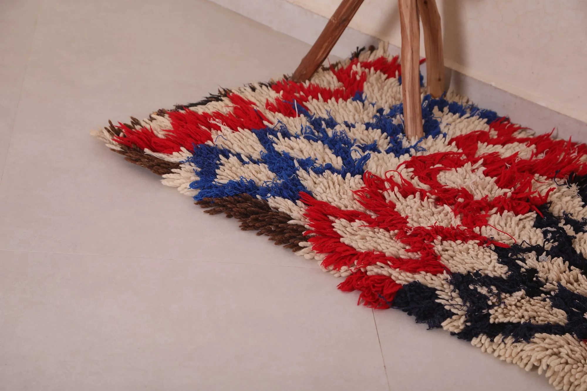 Vibrant Moroccan Rug 2.1 x 5.7 FT - Bold Red & Blue Design