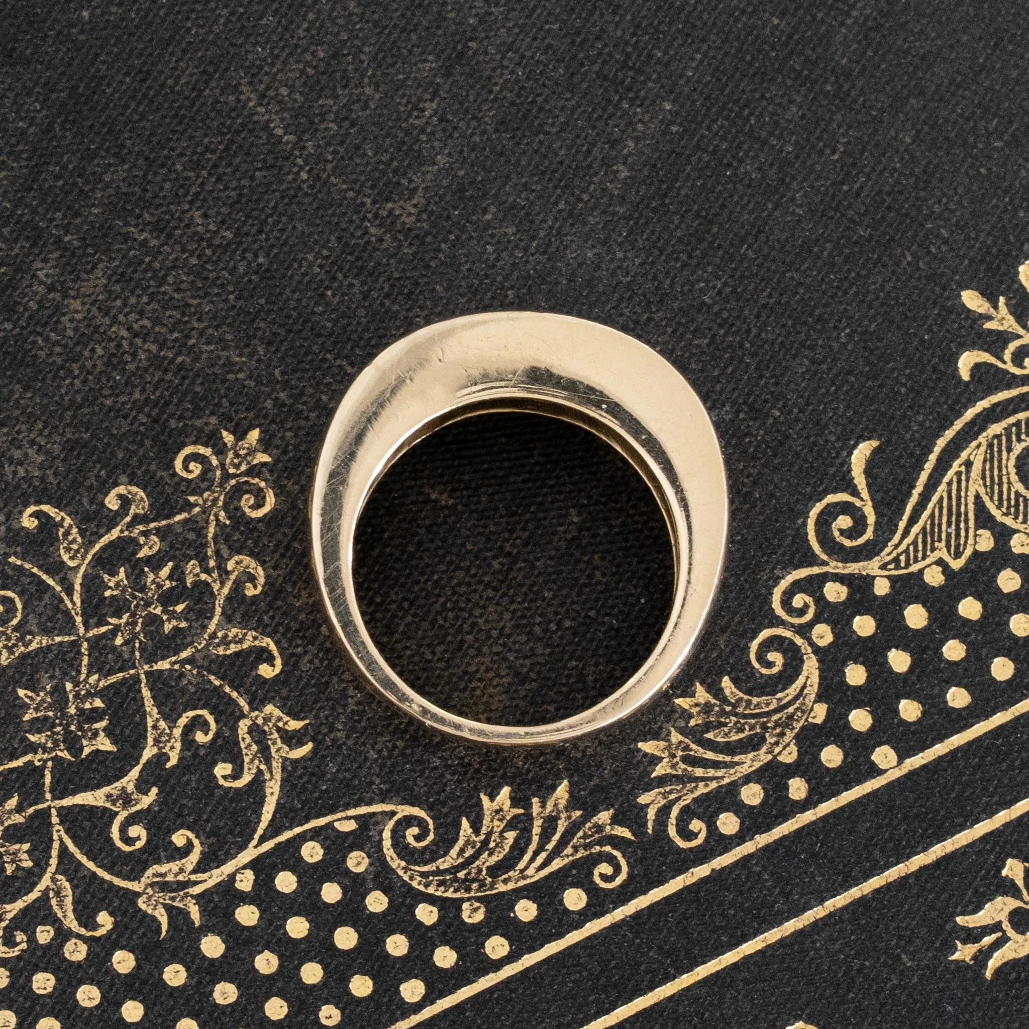 Vintage Chunky Gold Band, French