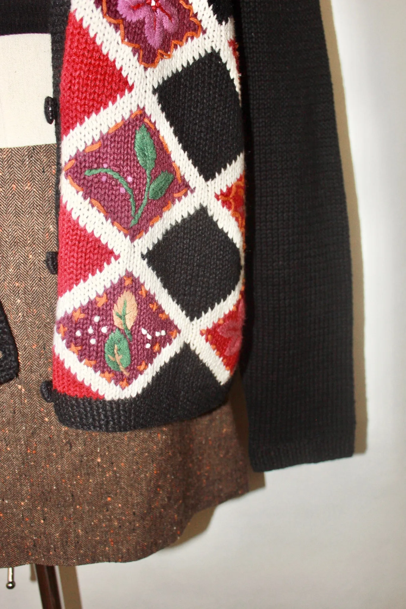 Vintage Chunky Patchwork Floral Cardigan (M)