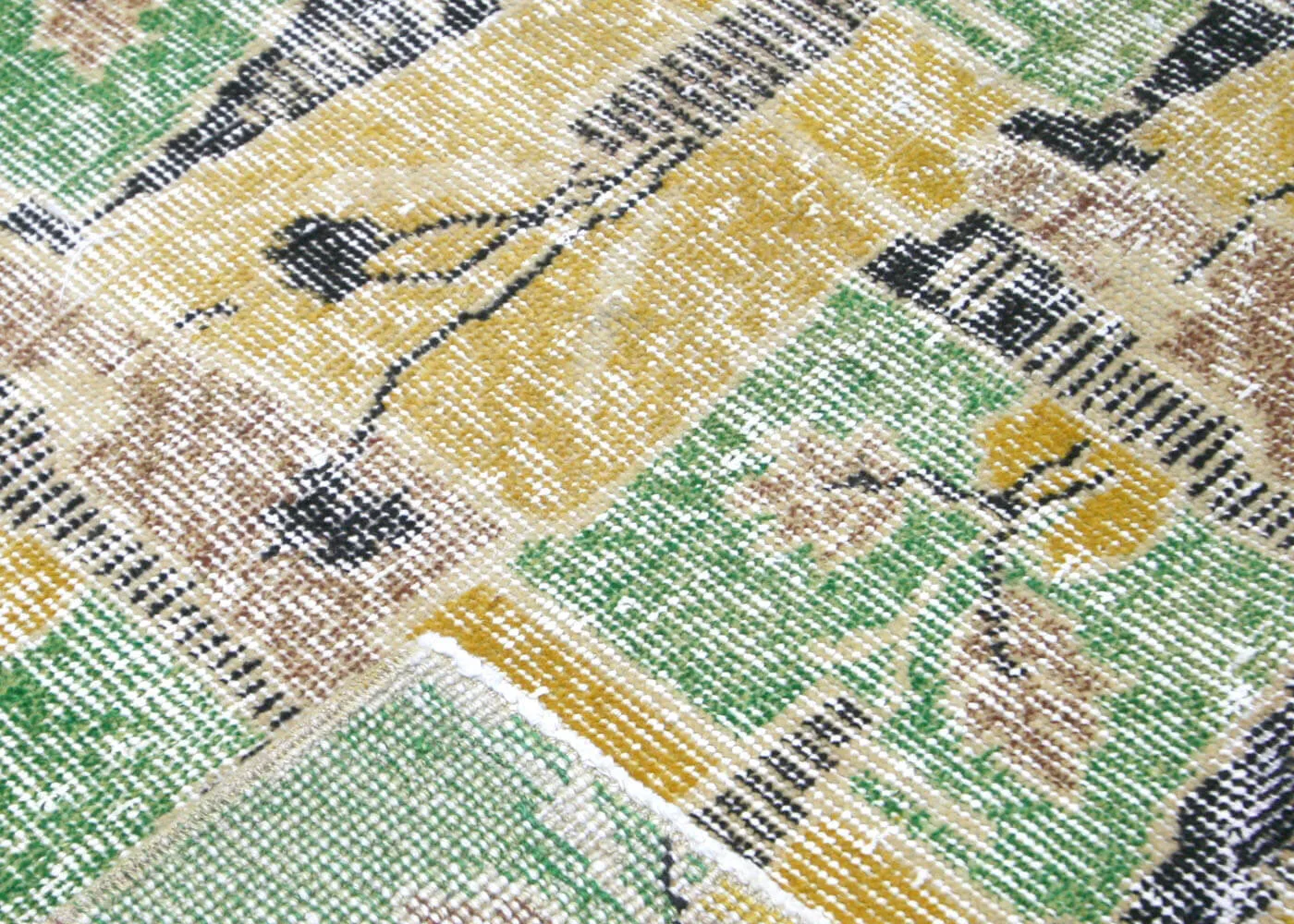 Vintage Turkish Mid-Century-Modern Rug - 7' x 10'5"