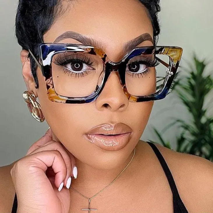 Wendy Retro Oversized Square Glasses Frame